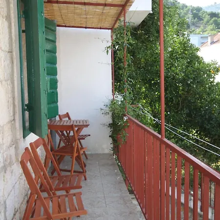Apartment With Parking Space - 2435 Vis