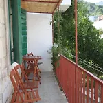 Apartment With Parking Space - 2435 Vis