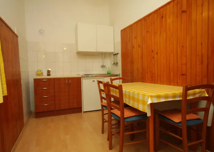 With Parking Space - 2435 Apartment Vis
